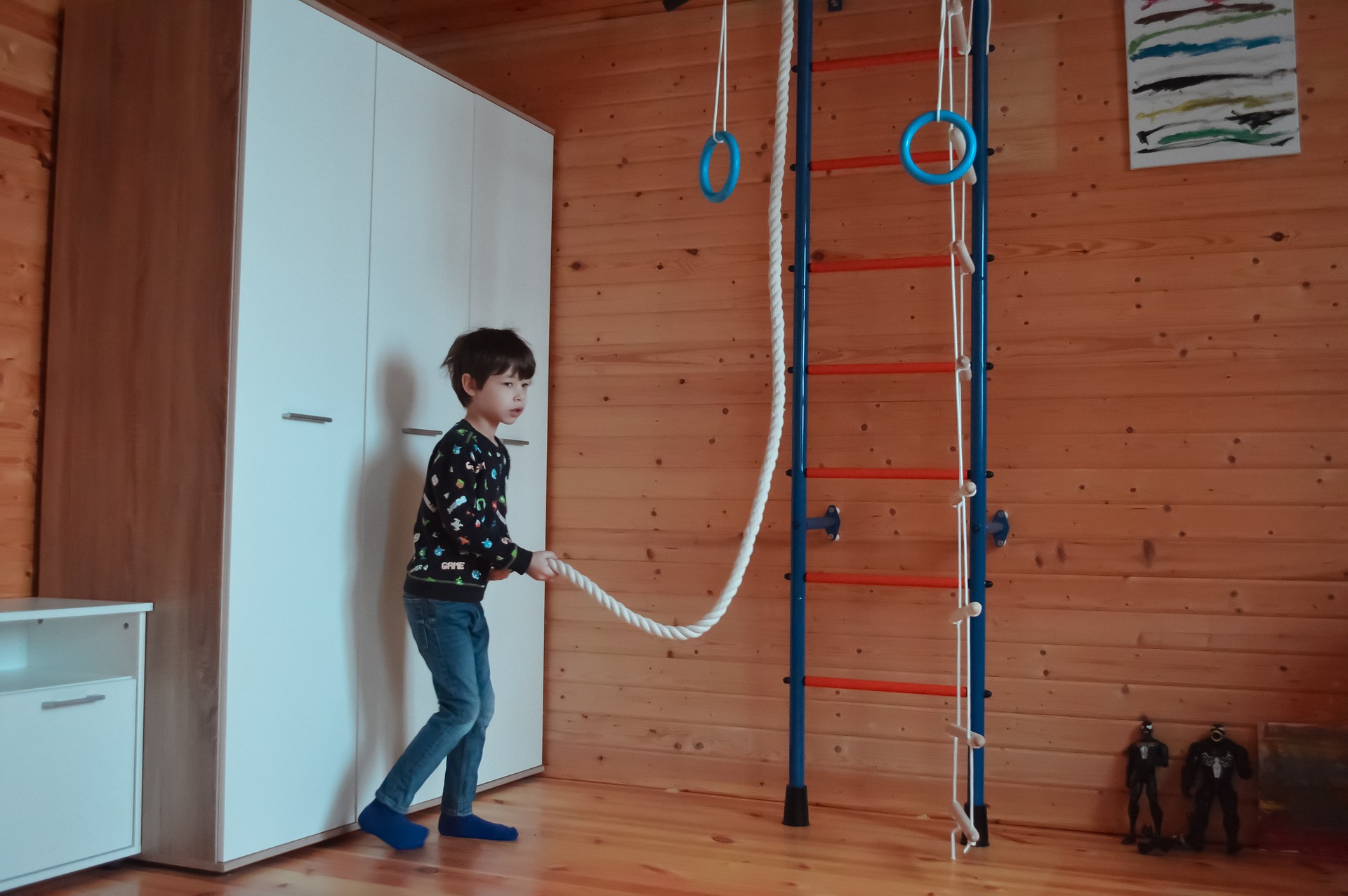 A kid with a at home gym